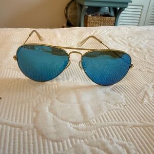 Aviator Sunglasses with Blue Lenses